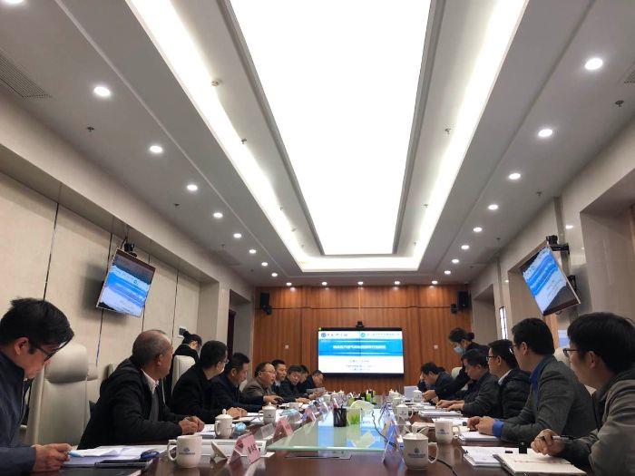 5.9跨越-11月26日，省天然氣公司鹽穴儲氣庫項(xiàng)目地質(zhì)預(yù)可行性研究順利通過評審，評審會議現(xiàn)場（攝影：程平）